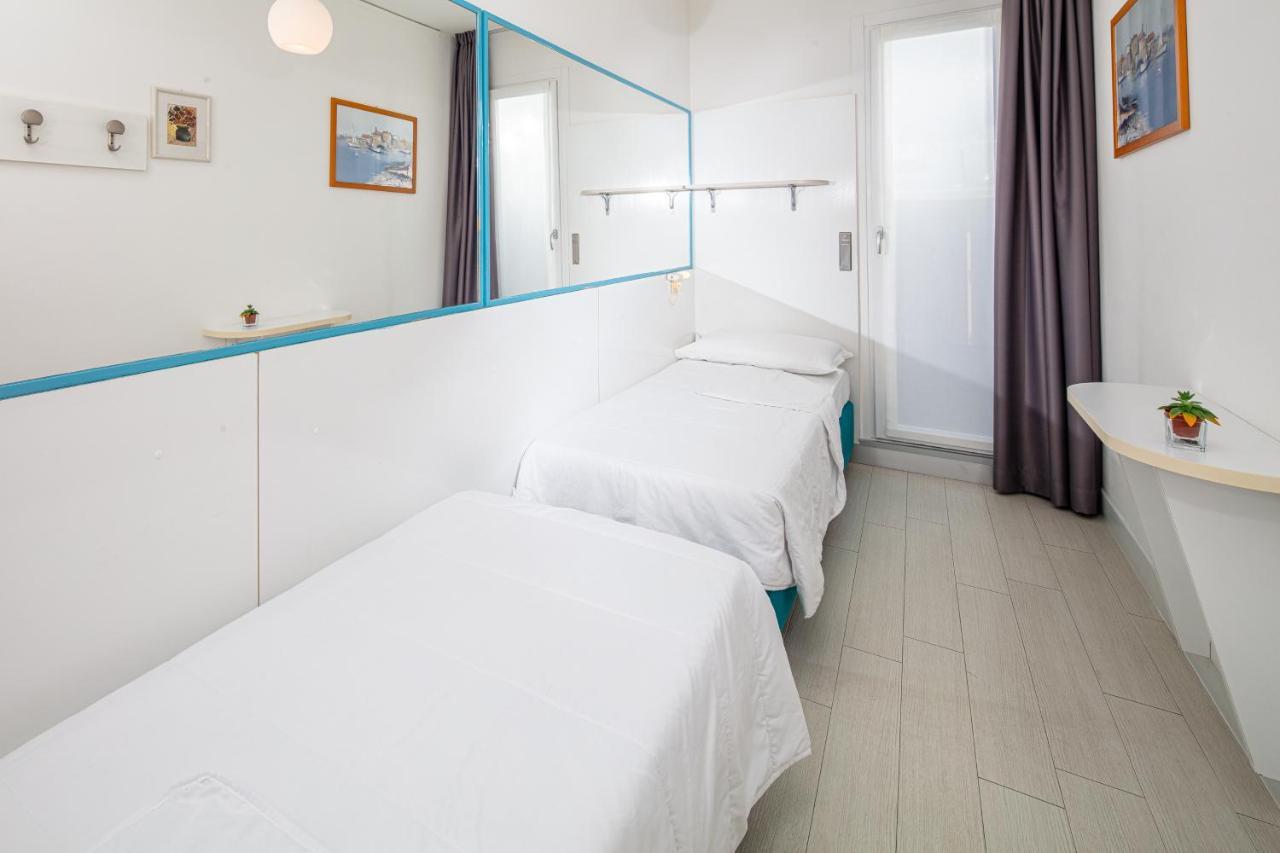 Hotel Alexander Bibione Eksteriør bilde